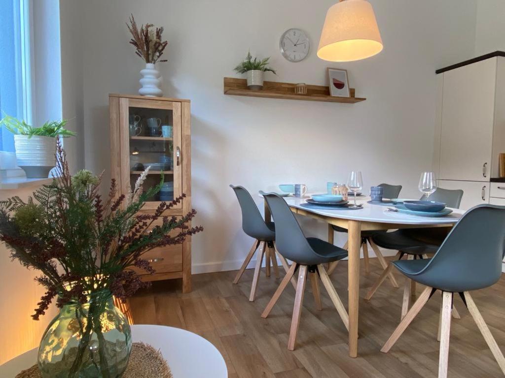 Lietzow Appartementhaus Moewe Haus Moewe - Ferienwohnung 5 "Heringsmoewe" Экстерьер фото